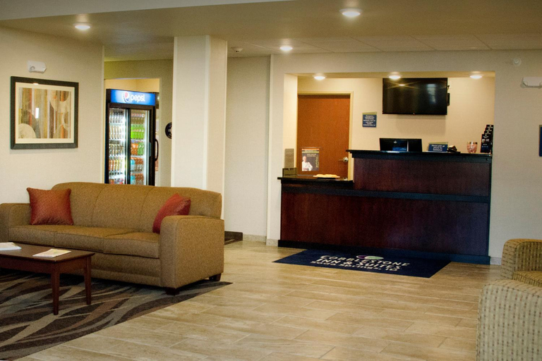 Public Area 2, Cobblestone Inn - Soda Springs, Caribou