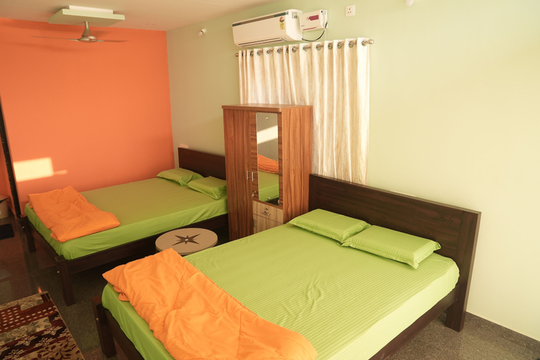 Bedroom 2, Livin Waves Beach stay and cafe, Uttara Kannada