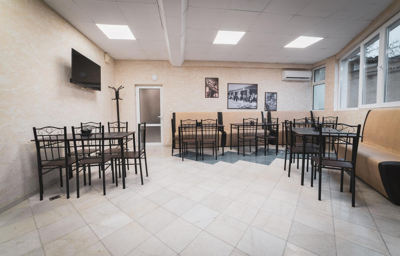 Food & Drinks 2, Kings View, Veliko Tarnovo