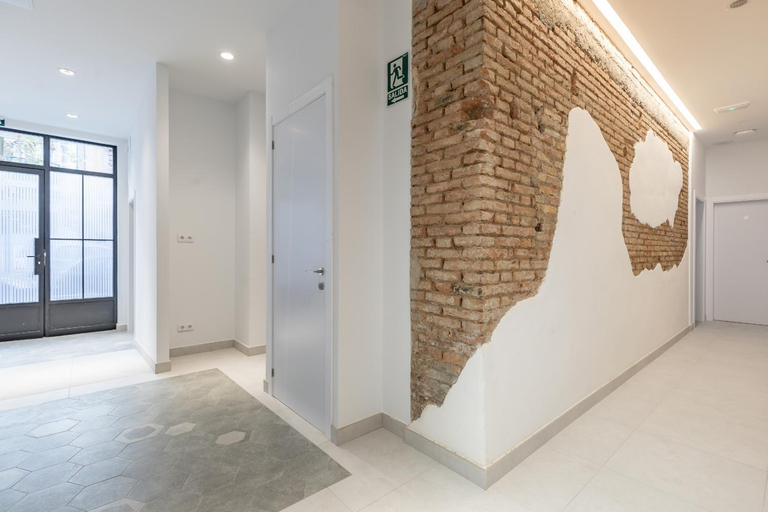 Public Area 3, Modern Apartment close to City Centre, Valencia