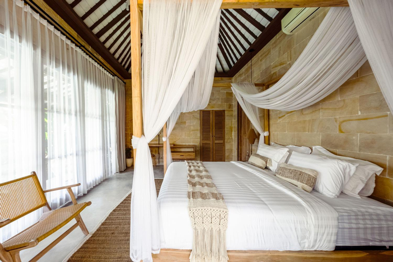 Bedroom 3, Nyaman Villas by EVDEkimi, Gianyar