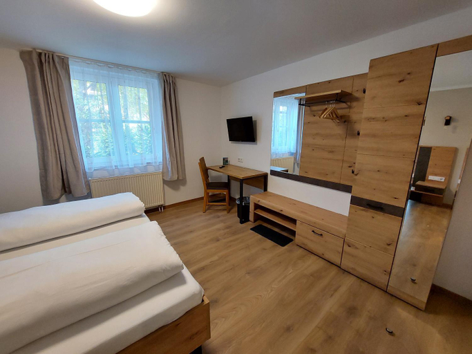Bedroom 4, Landgasthof Morsbergei, Erlangen-Höchstadt