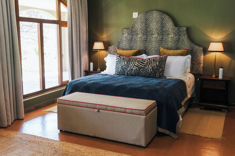 Bedroom 4, Last Word Madikwe, Ngaka Modiri Molema