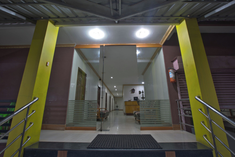 Others 4, JAYA BHARATHI LODGE, Kanniyakumari