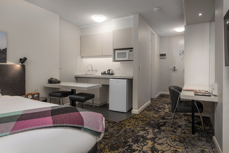 Bedroom 4, City Limits Hotel, Melbourne