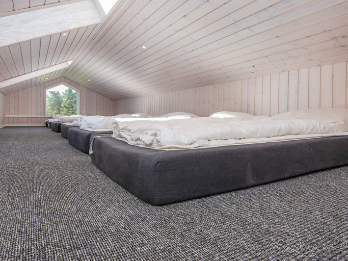 Others 5, 4 Star Holiday Home in Romo, Tønder