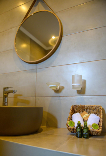 Bathroom 2, Albero Hotel, Epirus