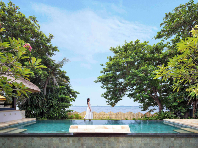 Swimming Pool 3