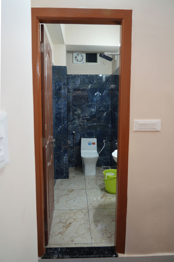 Bathroom 4, Hill Palace Residency, Kodagu