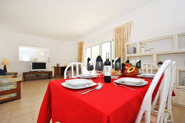 Others 5, Villa San Remo, Albufeira
