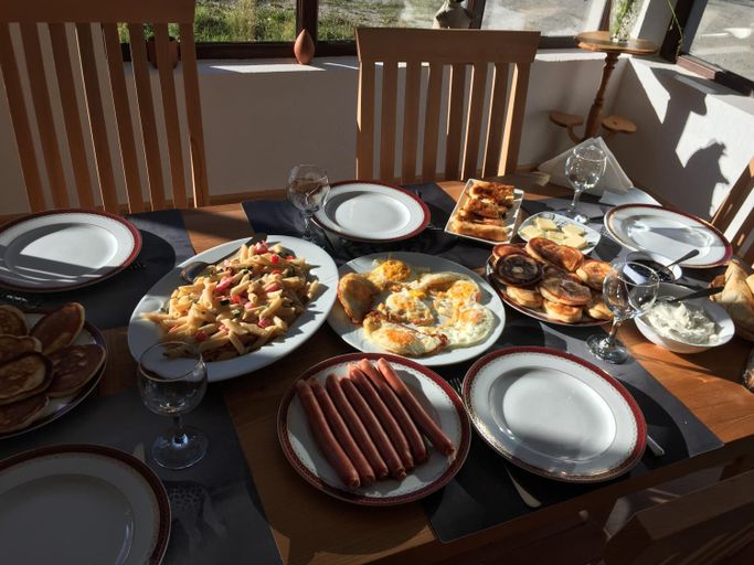 Food & Drinks 5, Beko’s garden Inn, Mestia