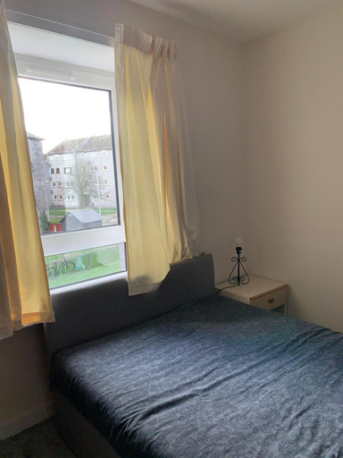 Bedroom 2, 2 Bed Flat - Sleeps 4 - Parking - Wifi, Aberdeen