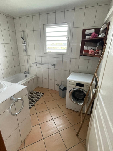 3, Villa au pied du Volcan, Le Tampon