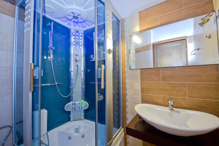 Bathroom 5, Guesthouse Toitos, Central Macedonia