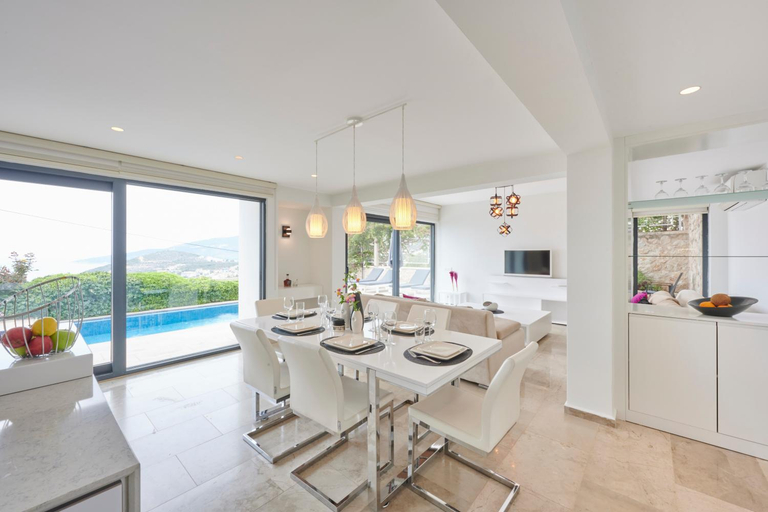 Others 2, Luxus Villa Skyla mit 5 Schlafzimmern & Meer-Blick, Kaş