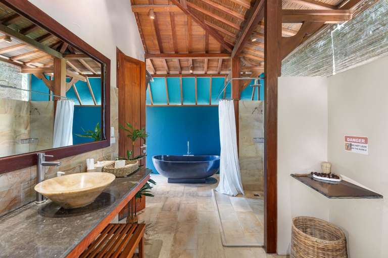 Bathroom 5, Karuna El Nido Villas, El Nido