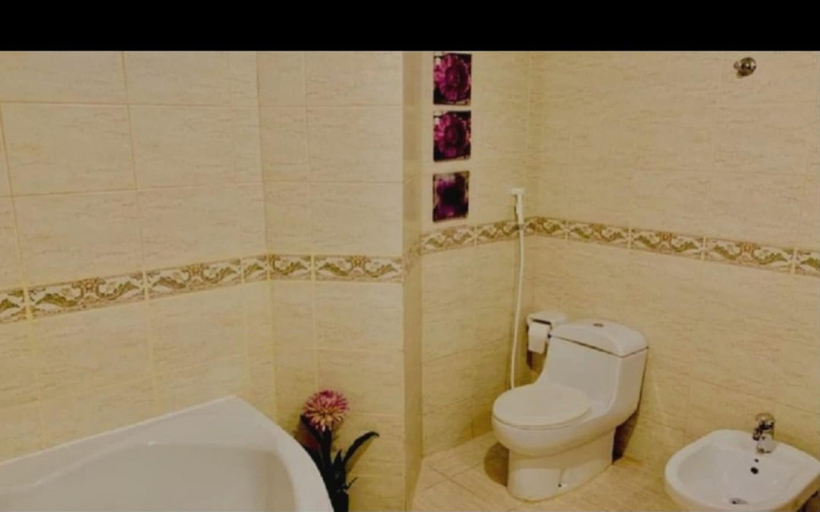 Bathroom 5, Al Forsan Hotel Suites, Jeddah
