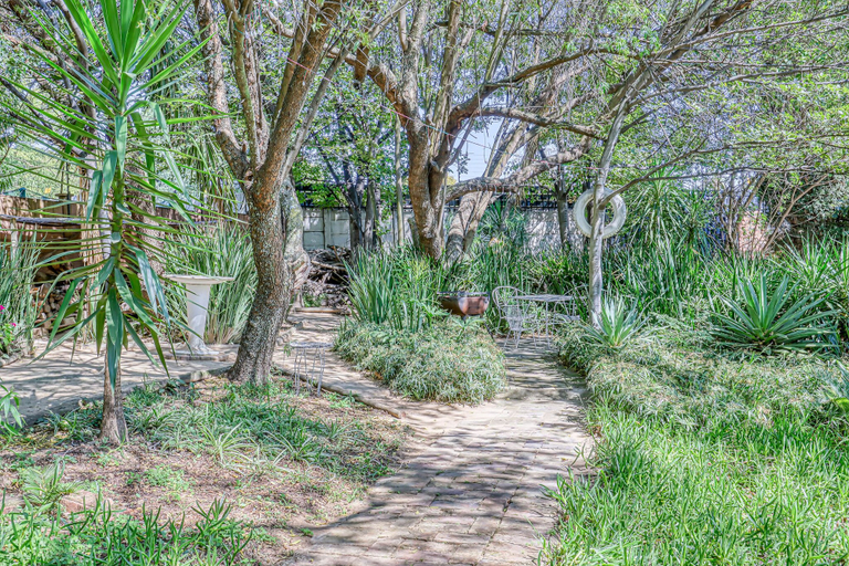 Others 5, Bedford Manor, City of Tshwane