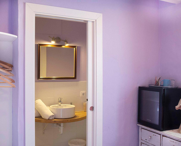 Bathroom 5, Boutique Hotel RifugioAzul, Baleares
