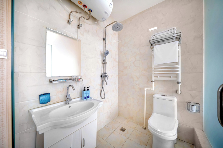 Bathroom 3, Binpeng Tianxia Hotel, Harbin