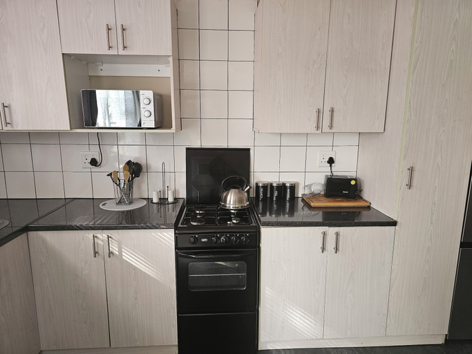 Others 5, Amberdale Estate Self Catering, Chris Hani