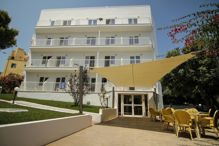 Exterior & Views 1, Hostel Floridita, Baleares