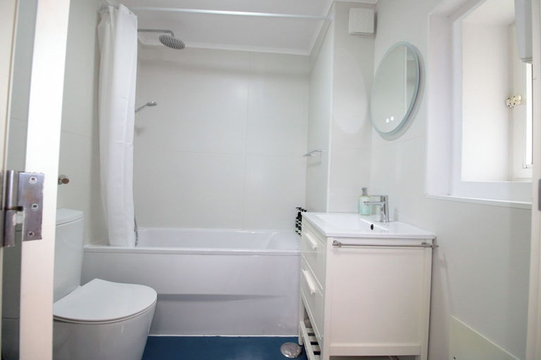 Bathroom 3, Casa Sao Miguel 6, Porto