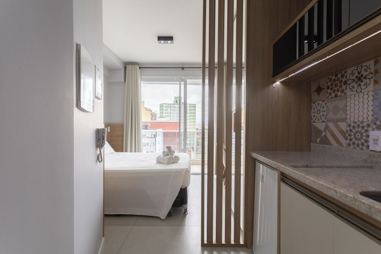 Bathroom 10