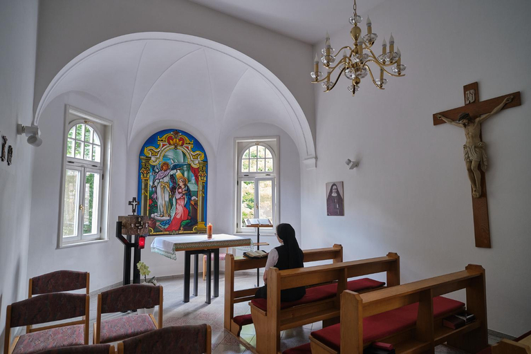 Others 4, Centrum Salvator, Bratislava I
