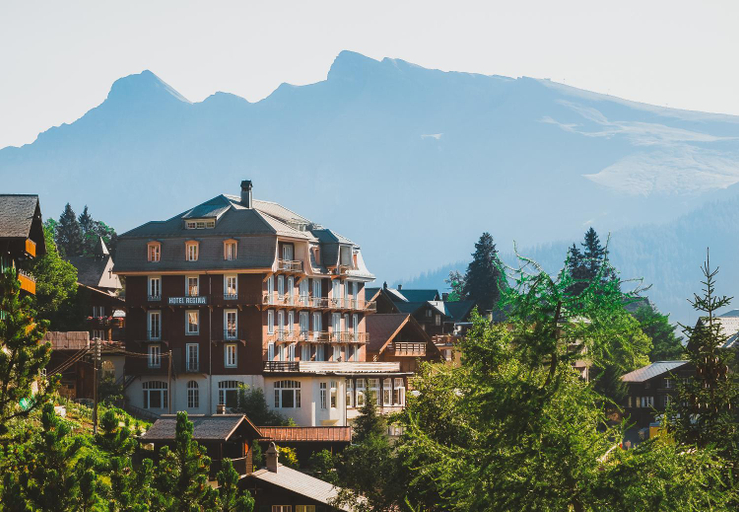 Others 5, Hotel Regina, Interlaken