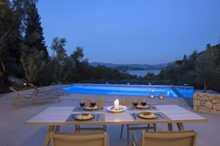 Sport & Beauty 3, Villas Harriet - 300 meters from the sea, Ionian Islands