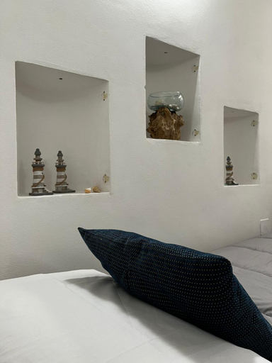 Others 4, L Antico Soffitto Tropea, Vibo Valentia