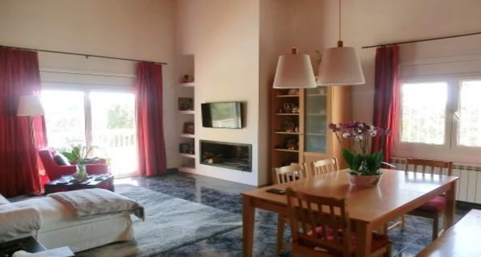 Room 3, Villa in Lloret de Mar - 104027 by MO Rentals, Girona
