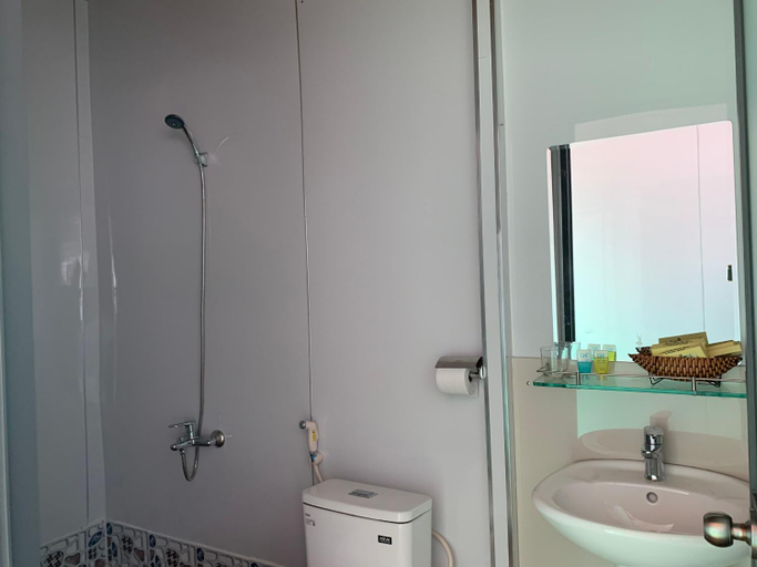 Bathroom 4, Mobile Home Ho Tram Pristine Beach, Xuyên Mộc