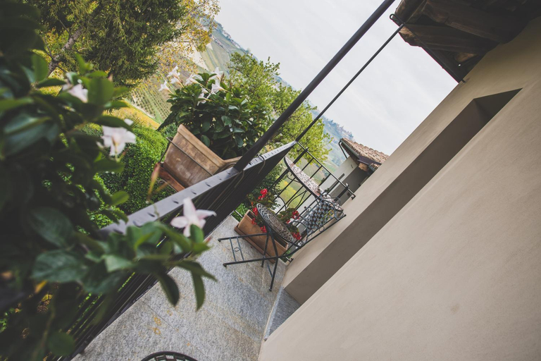 Others 4, Agriturismo Rivella, Cuneo