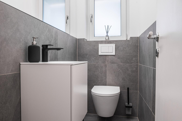Bathroom 3, Haus Ascot, Visp