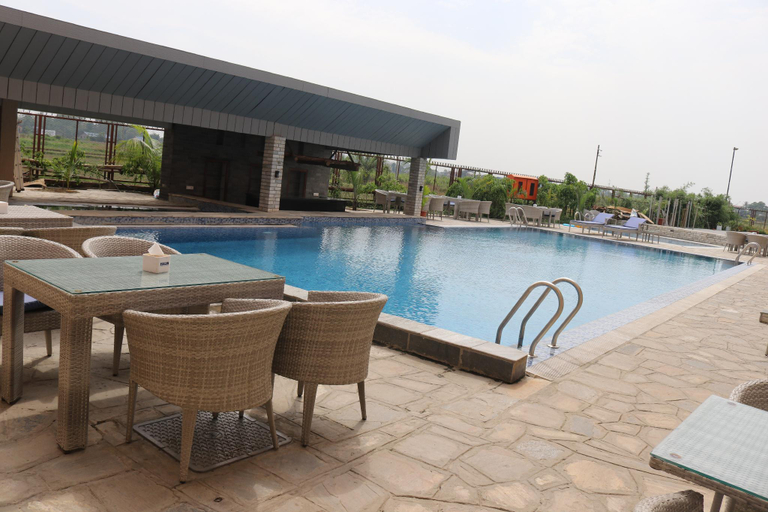 Sport & Beauty 5, Galaxy Garden Resort, Narayani