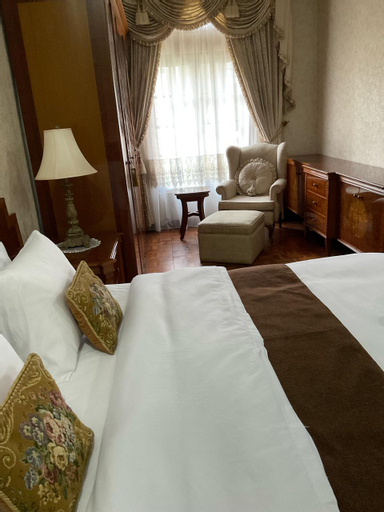 Bedroom 4, Casa Setra's Classic Vacation Home, Bandung