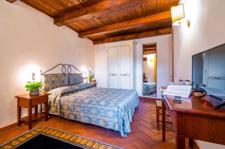 Bedroom 3, Albergo Falterona, Arezzo