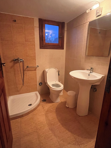 Bathroom 5, Villa Vasilis, South Aegean