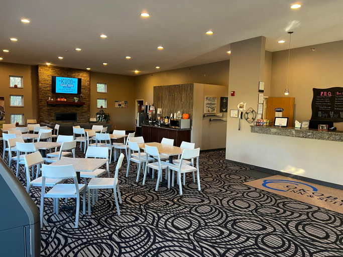 Food & Drinks 5, Okoboji Inn & Suites, Dickinson