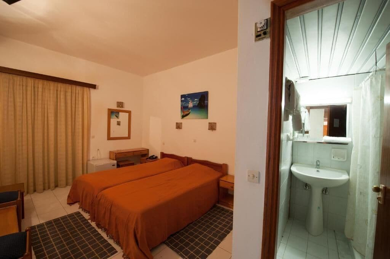 Bedroom 3, Athina Hotel, West Greece
