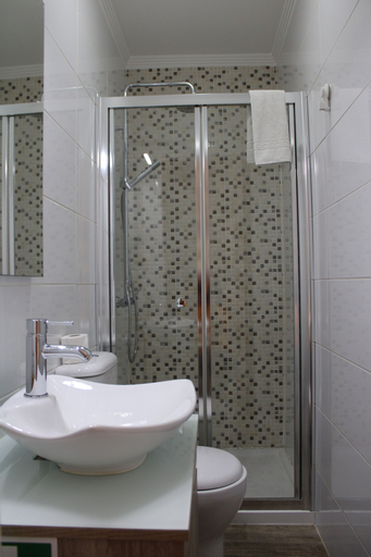 Bathroom 5