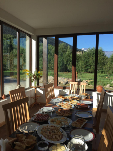 Food & Drinks 4, Beko’s garden Inn, Mestia