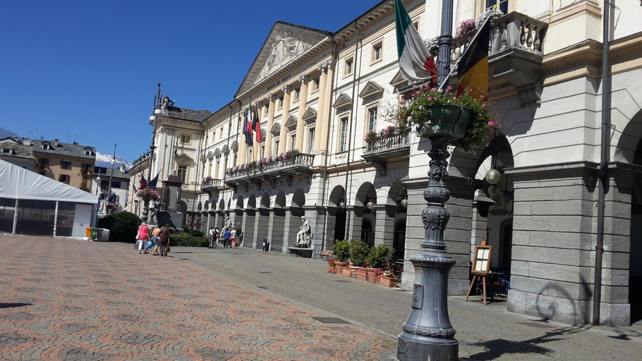 Exterior & Views, B&B Chanoux, Aosta