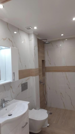 Bathroom, AIR IN ROOMS, Attica