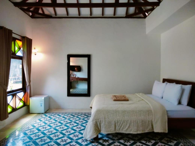 Bedroom 16