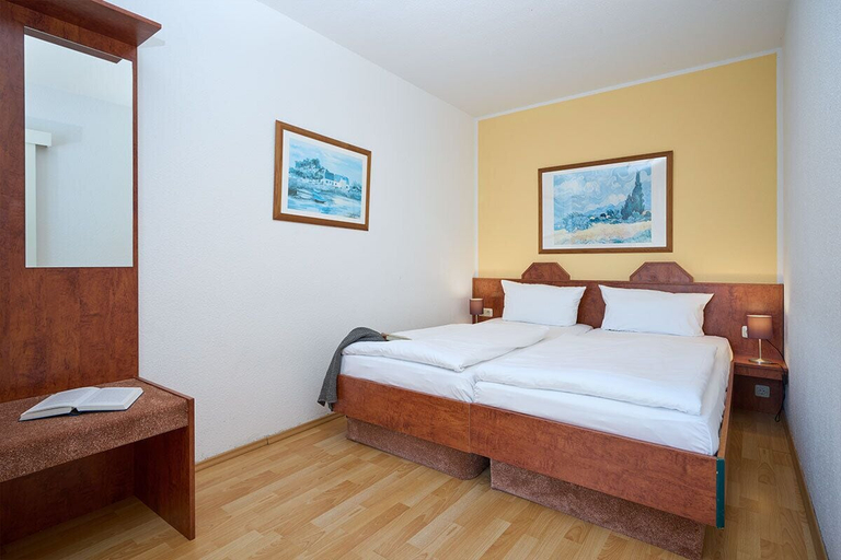 Bedroom 2, Appartementhaus Haus Strandperle, Vorpommern-Greifswald