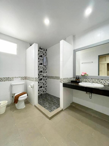 Bathroom 5, Sb Living Place Hotel, Pulau Phuket
