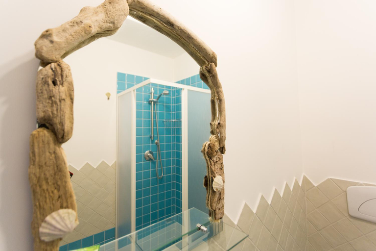 Bathroom 3, ControVento Rooms, Barletta-Andria-Trani